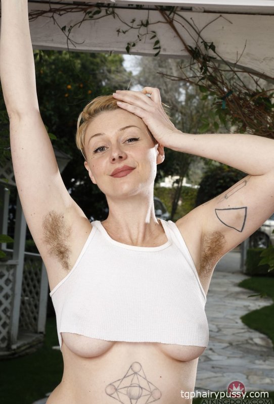 АТК Волосатая Дакота Роуз